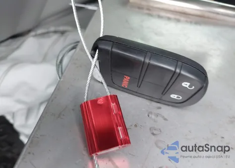 2020 Jeep Renegade Latitude Fwd из США, поврежденный, VIN ZACNJABB3LPL63220